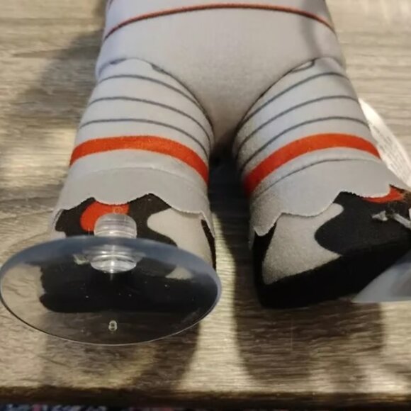 Talking Pennywise the Clown Window Cling It Horror Movie Collectible 14" 2020 - Picture 6 of 10